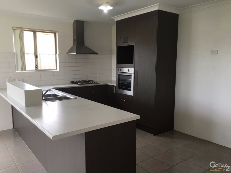 18 Countess Circuit, South Yunderup WA 6208