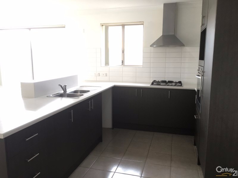 18 Countess Circuit, South Yunderup WA 6208