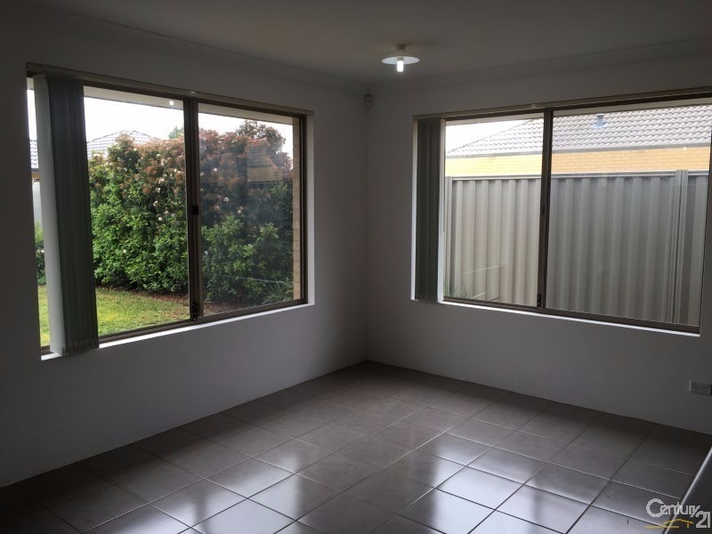 18 Countess Circuit, South Yunderup WA 6208