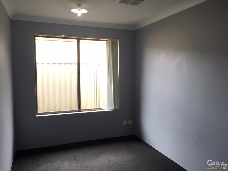 18 Countess Circuit, South Yunderup WA 6208