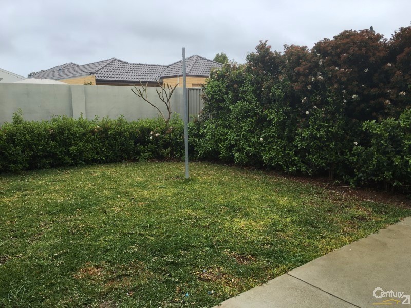 18 Countess Circuit, South Yunderup WA 6208