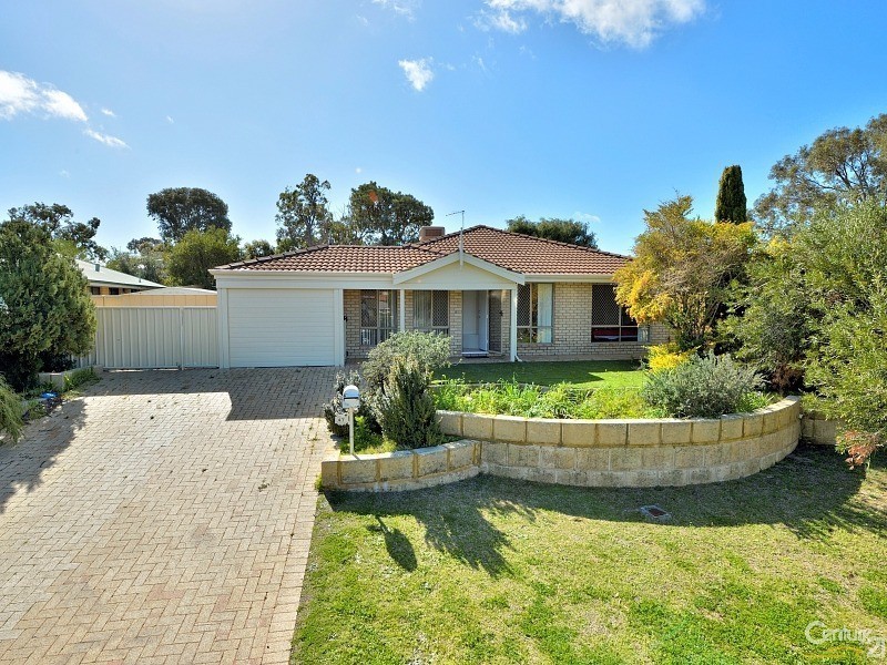 47 Casuarina Drive, Halls Head WA 6210