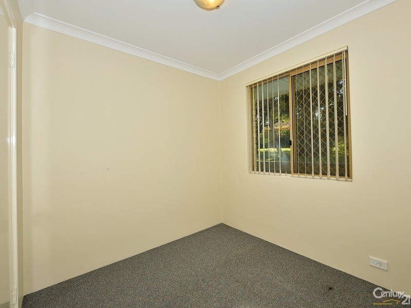 47 Casuarina Drive, Halls Head WA 6210