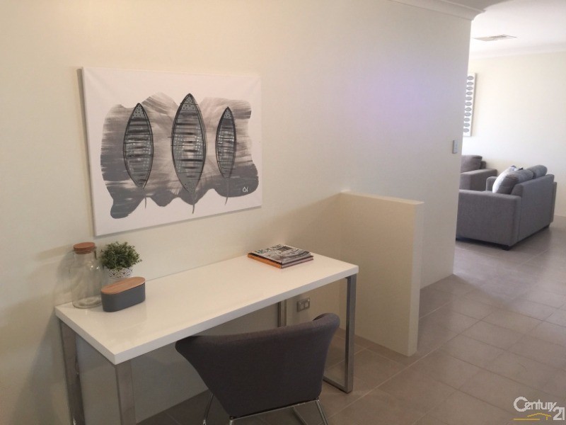 41 Newbridge Street, Meadow Springs WA 6210