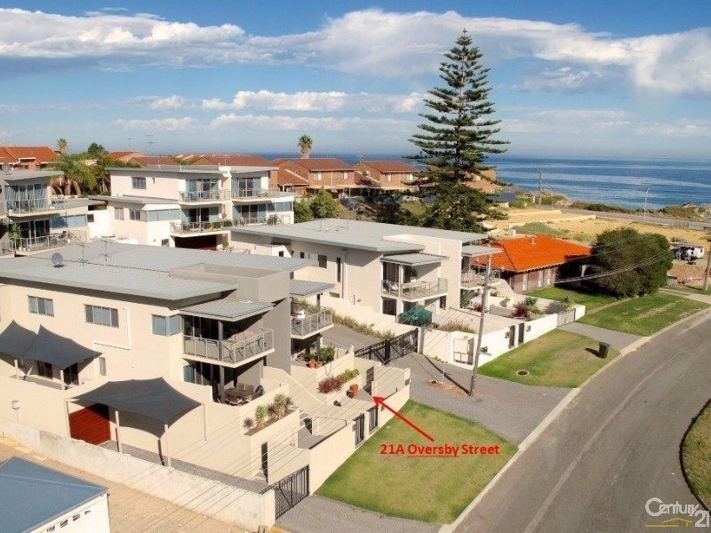 21A Oversby Street, Halls Head WA 6210