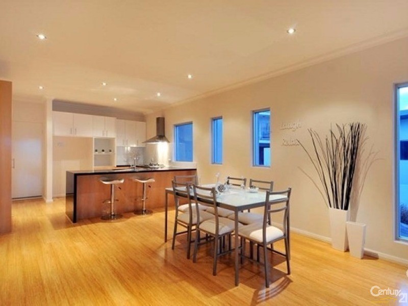 21A Oversby Street, Halls Head WA 6210