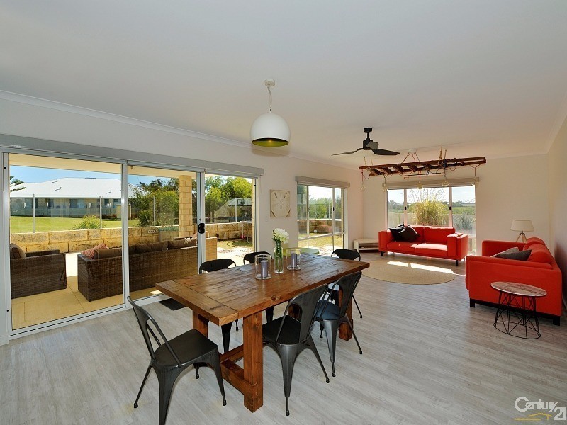 3 Lakeway Retreat, Dawesville WA 6211