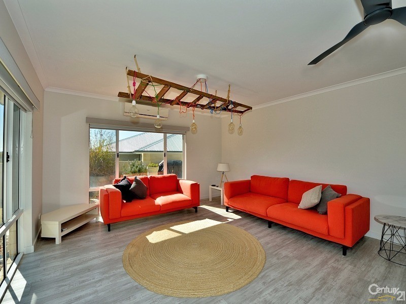 3 Lakeway Retreat, Dawesville WA 6211