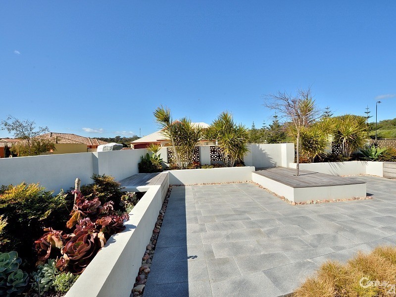 3 Lakeway Retreat, Dawesville WA 6211