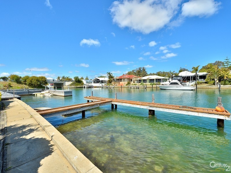 50 Cambria Island Retreat (Port Mandurah), Halls Head WA 6210