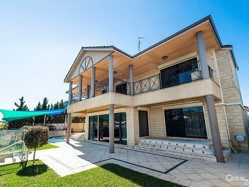 50 Cambria Island Retreat (Port Mandurah), Halls Head WA 6210