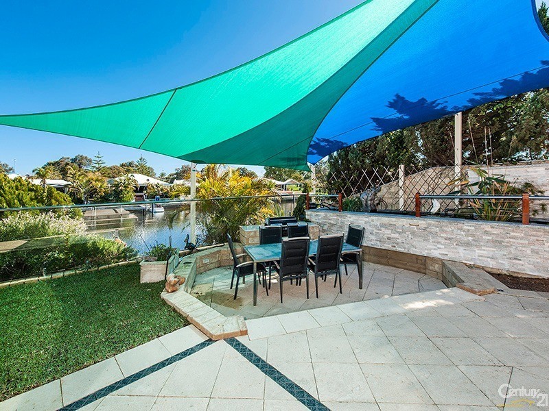 50 Cambria Island Retreat (Port Mandurah), Halls Head WA 6210