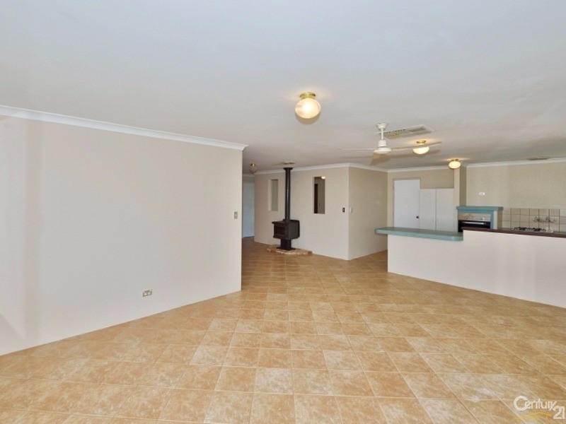 5 Buchanan Elbow, Greenfields WA 6210