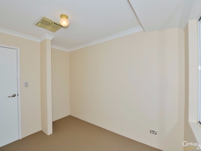 5 Buchanan Elbow, Greenfields WA 6210