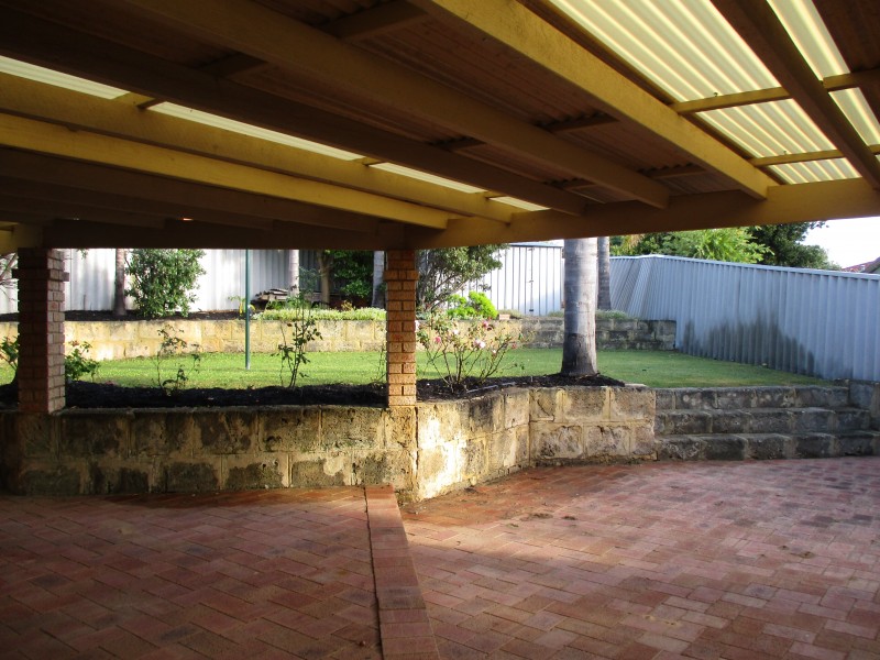 3 Muirfield Court, Halls Head WA 6210