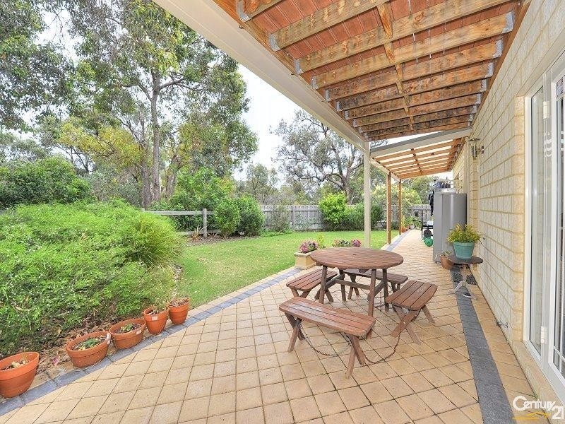 2 Garden Road, Dawesville WA 6211