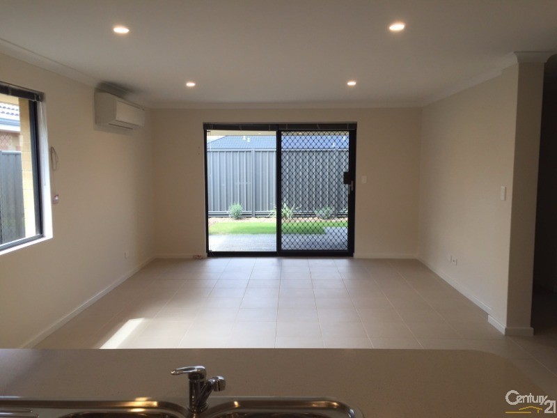 24 Rubylou Crescent, Baldivis WA 6171