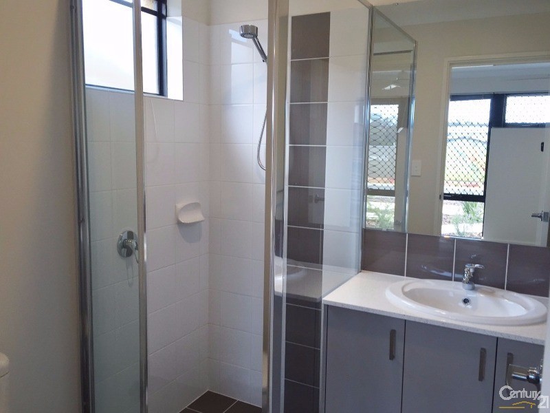 24 Rubylou Crescent, Baldivis WA 6171