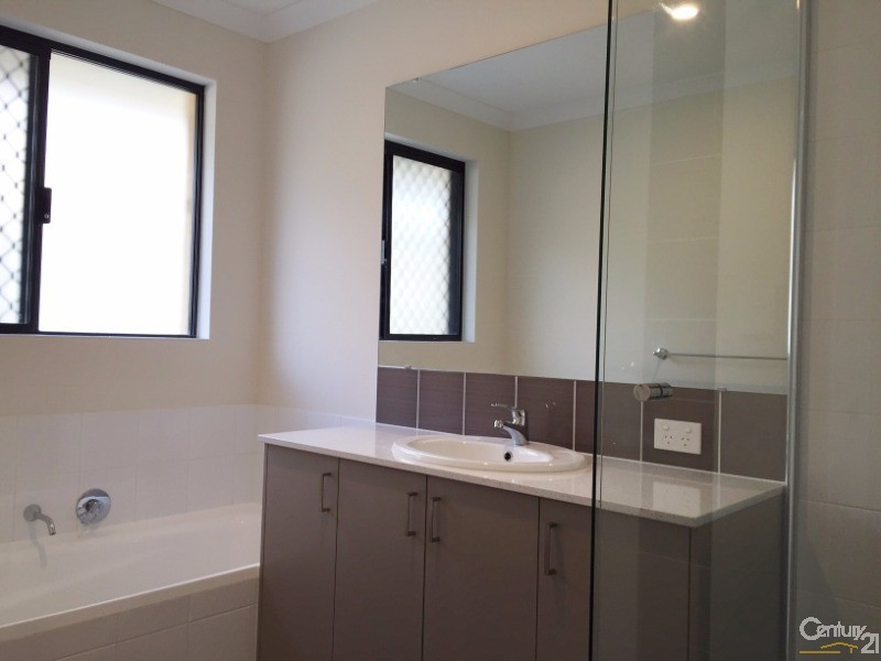 24 Rubylou Crescent, Baldivis WA 6171