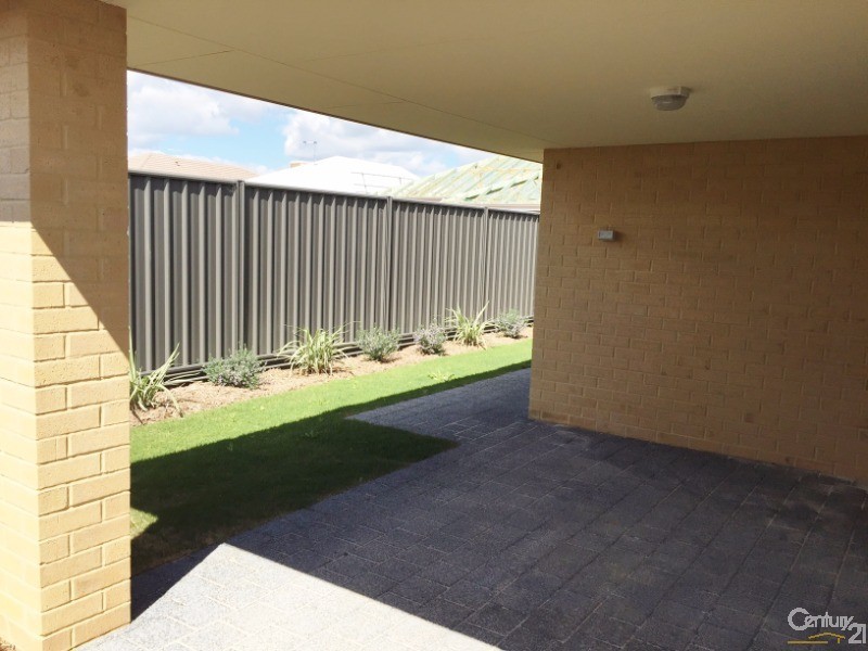 24 Rubylou Crescent, Baldivis WA 6171