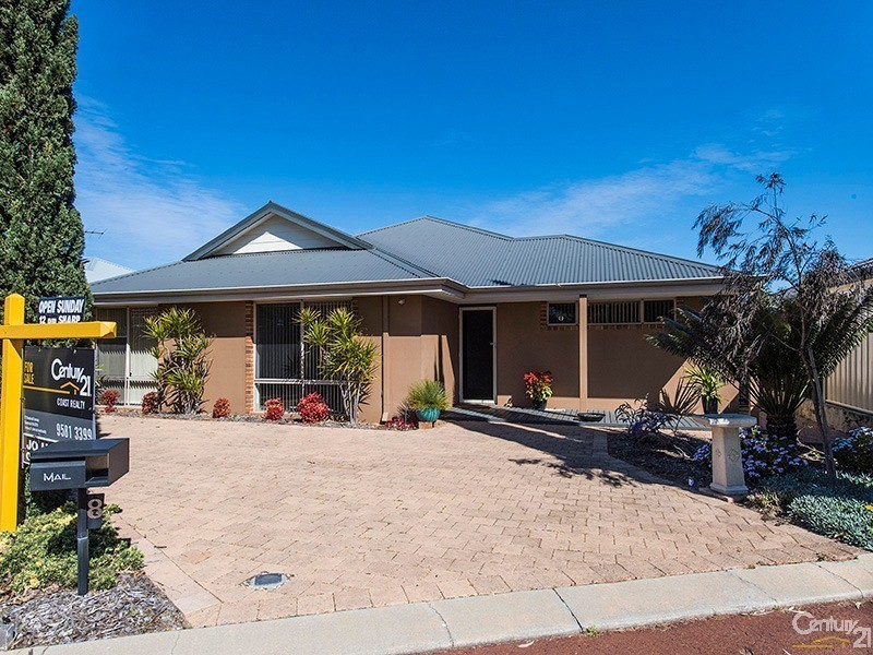 8 Evella Cove, Lakelands WA 6180