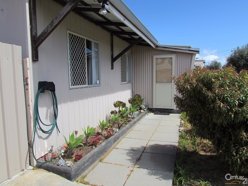 3 Eacott Street, Mandurah WA 6210