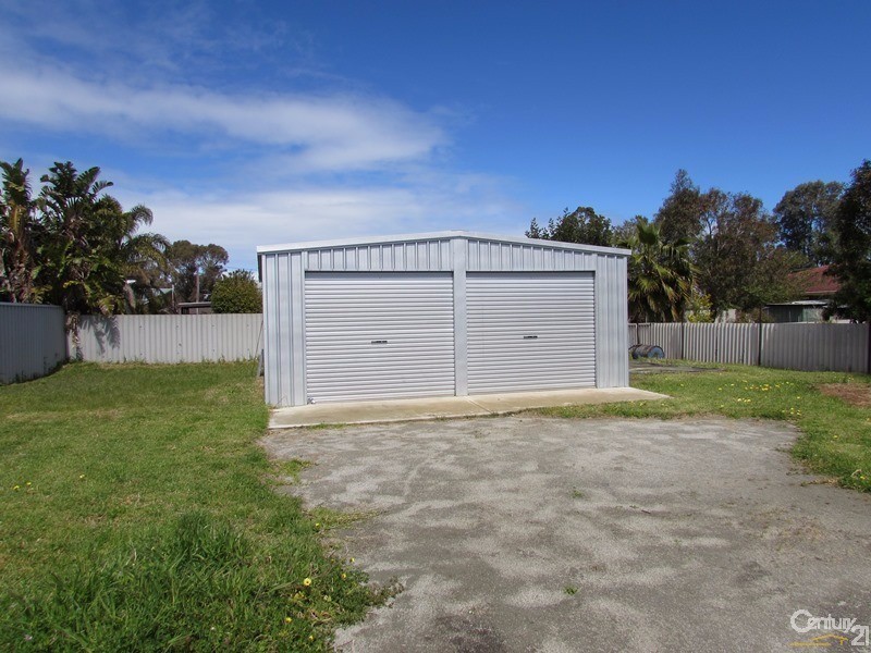 3 Eacott Street, Mandurah WA 6210