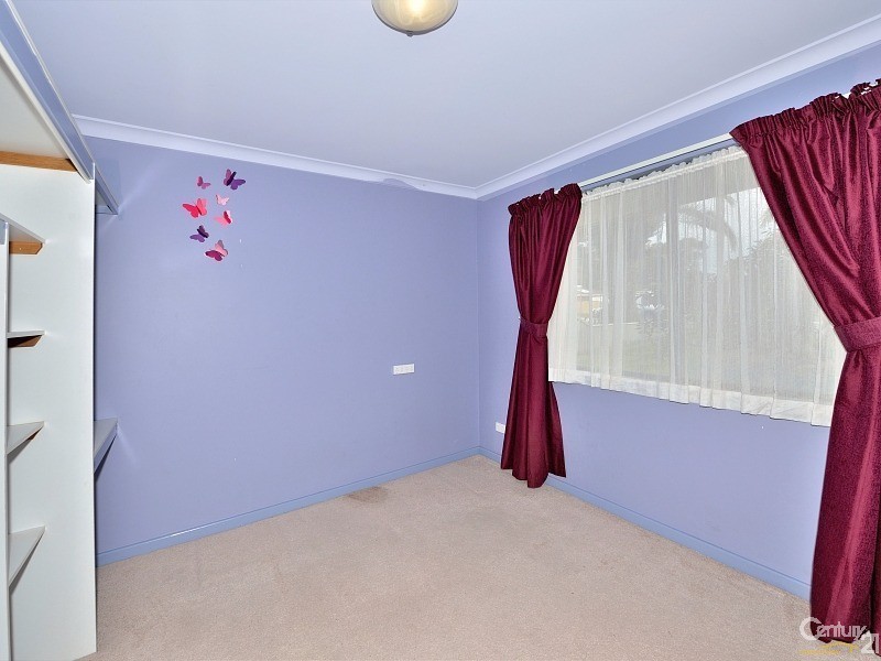 24 Kookerbrook Street, Dudley Park WA 6210