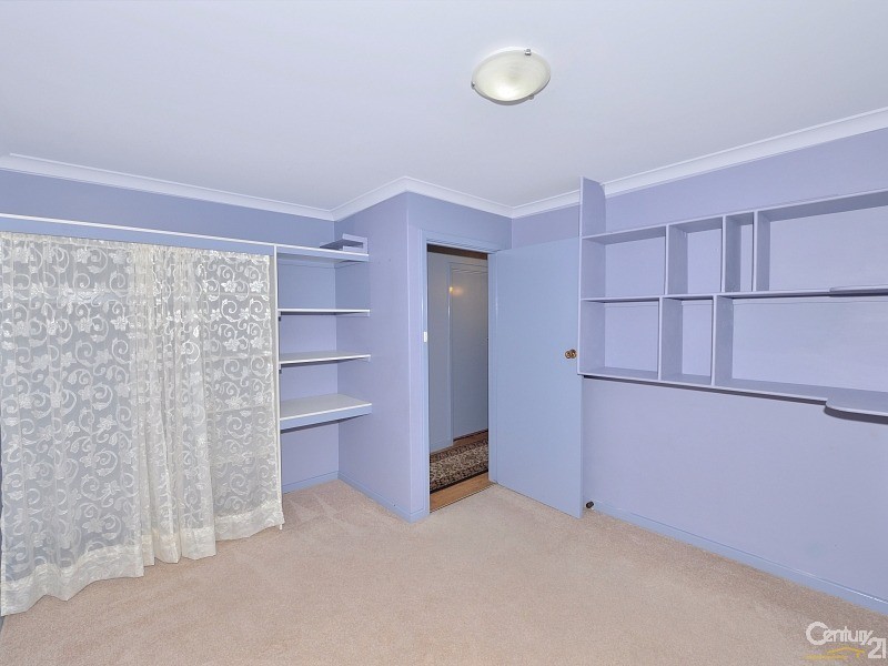 24 Kookerbrook Street, Dudley Park WA 6210