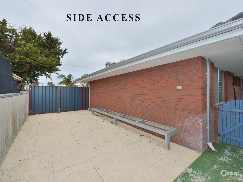 24 Kookerbrook Street, Dudley Park WA 6210