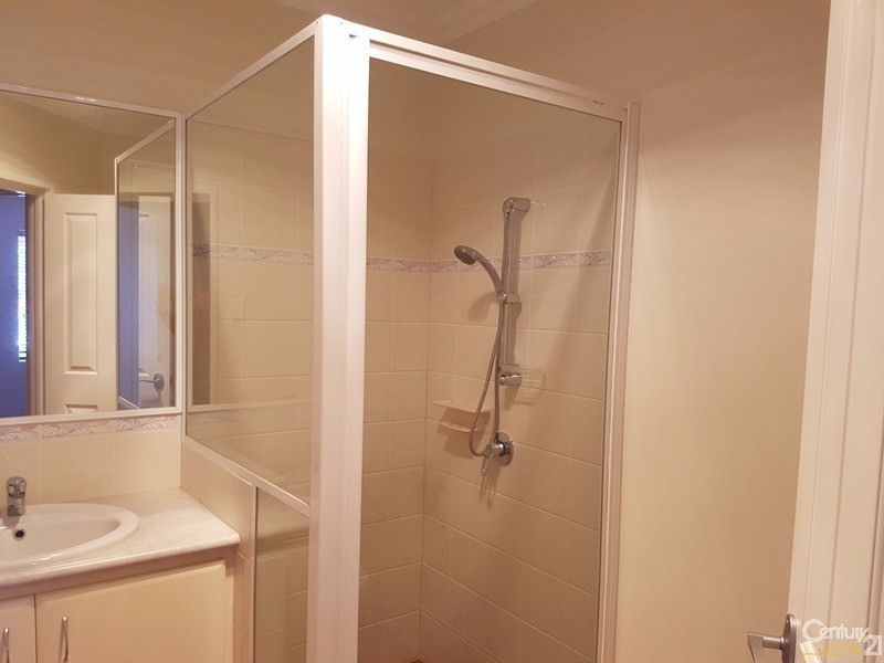 11 Stevenson Street, Dudley Park WA 6210