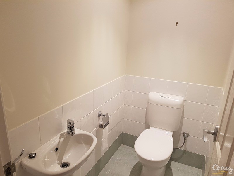 11 Stevenson Street, Dudley Park WA 6210