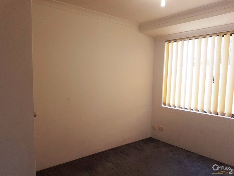 210 Peelwood Parade, Halls Head WA 6210