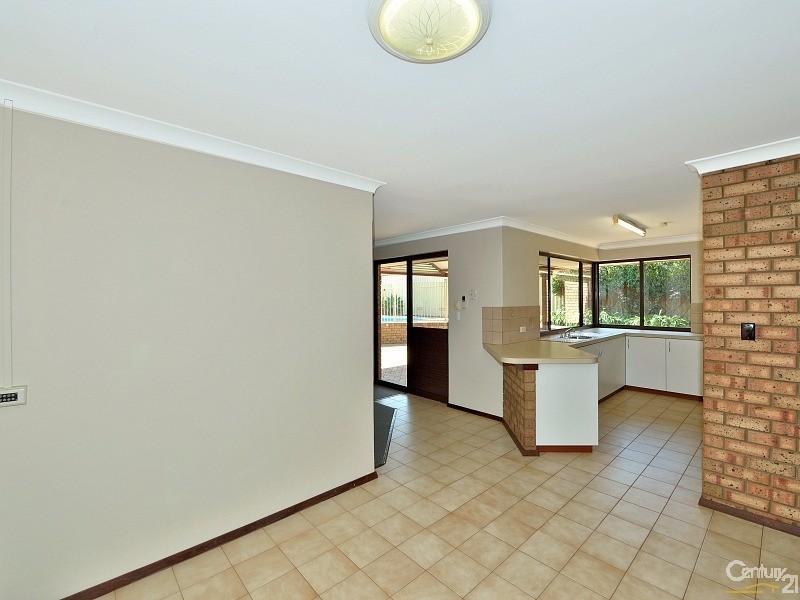 9 Stoner Court, Mandurah WA 6210