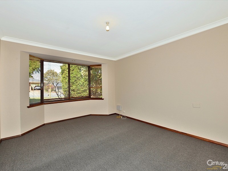 9 Stoner Court, Mandurah WA 6210