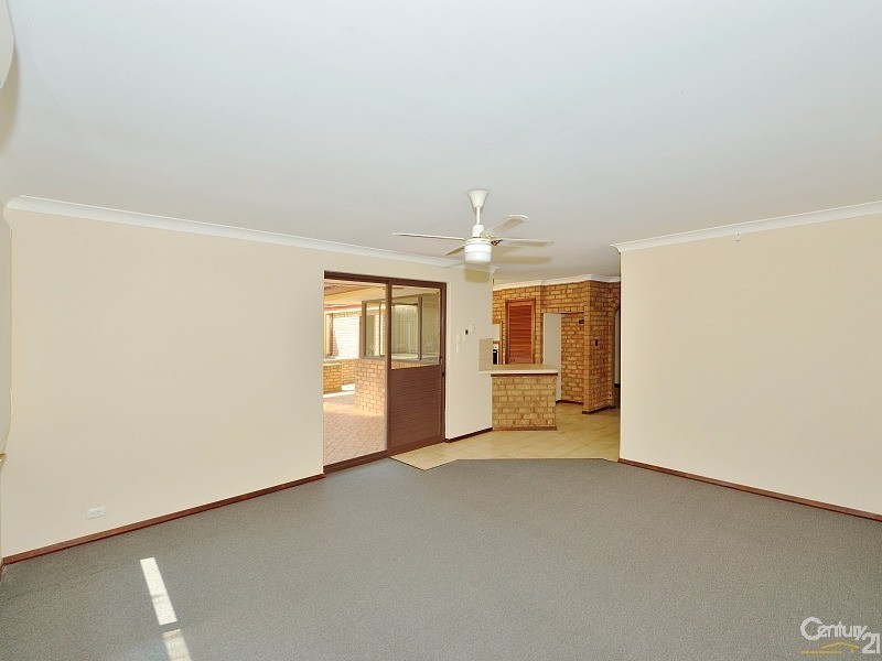 9 Stoner Court, Mandurah WA 6210