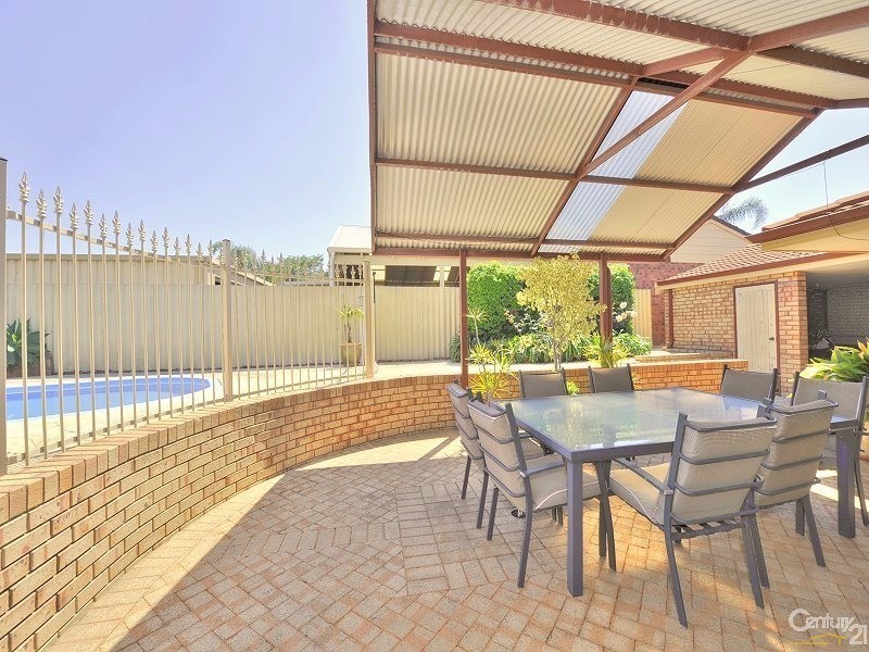 9 Stoner Court, Mandurah WA 6210