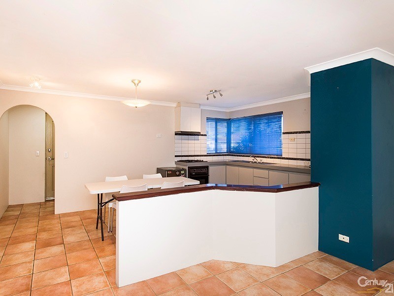 73 Discovery Crescent, Port Kennedy WA 6172