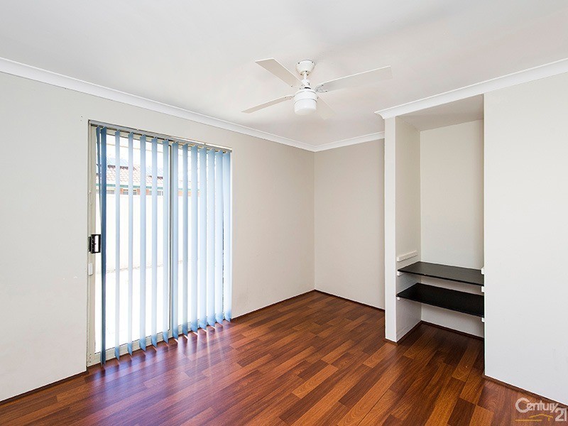 73 Discovery Crescent, Port Kennedy WA 6172
