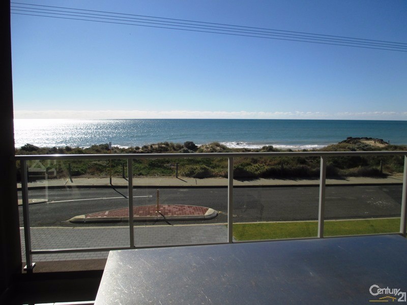 203 Ormsby Terrace, Silver Sands WA 6210