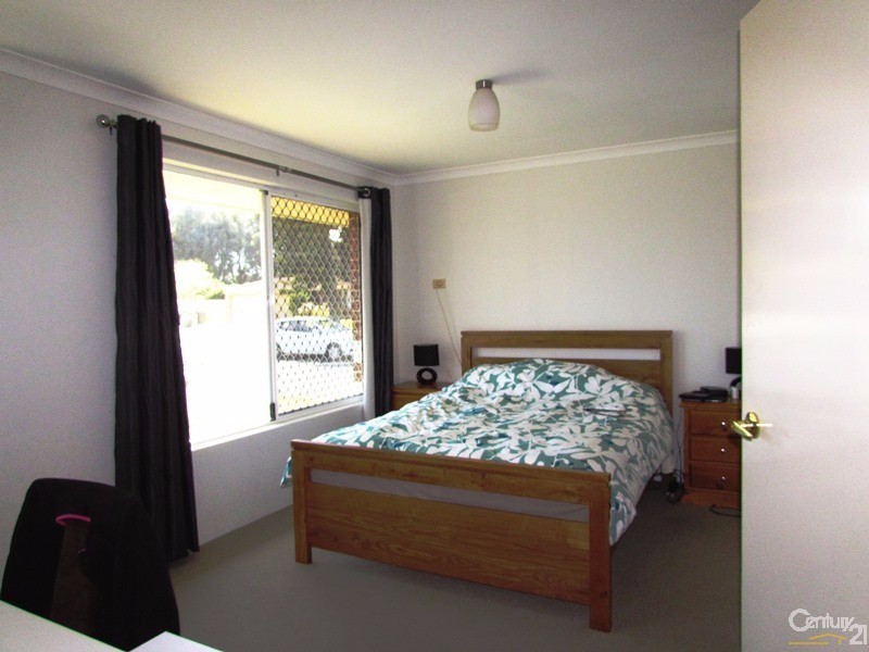 8 Killarney Retreat, Meadow Springs WA 6210