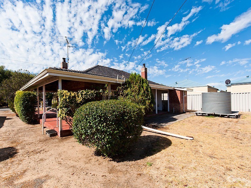 69 Tuckey Street, Mandurah WA 6210