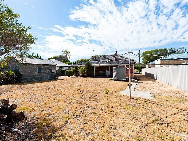 69 Tuckey Street, Mandurah WA 6210