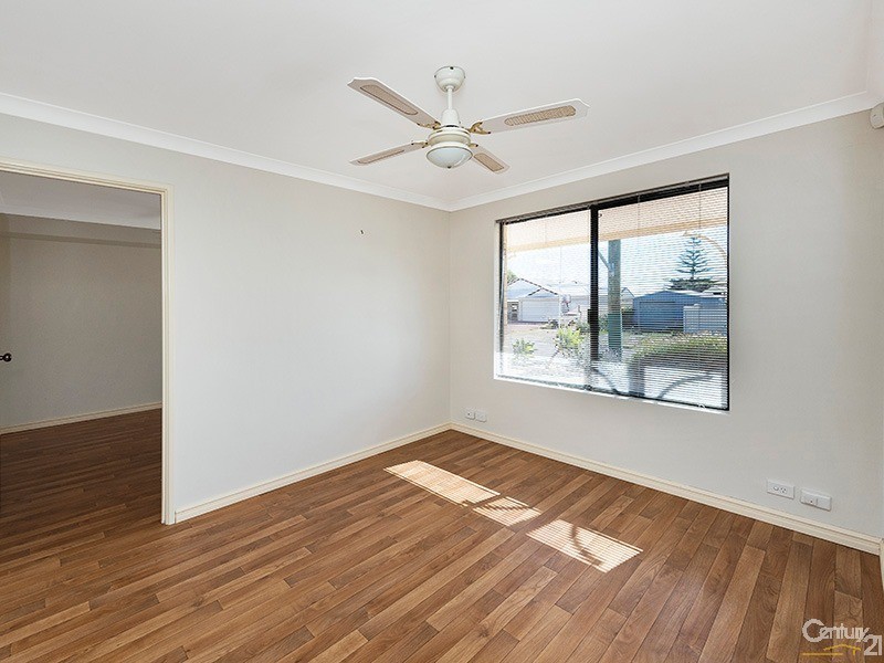 2 Gilmore Street, Madora Bay WA 6210