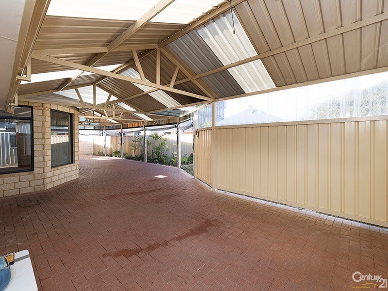 2 Gilmore Street, Madora Bay WA 6210