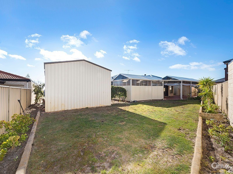 2 Gilmore Street, Madora Bay WA 6210
