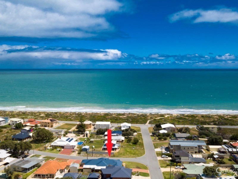 2 Gilmore Street, Madora Bay WA 6210