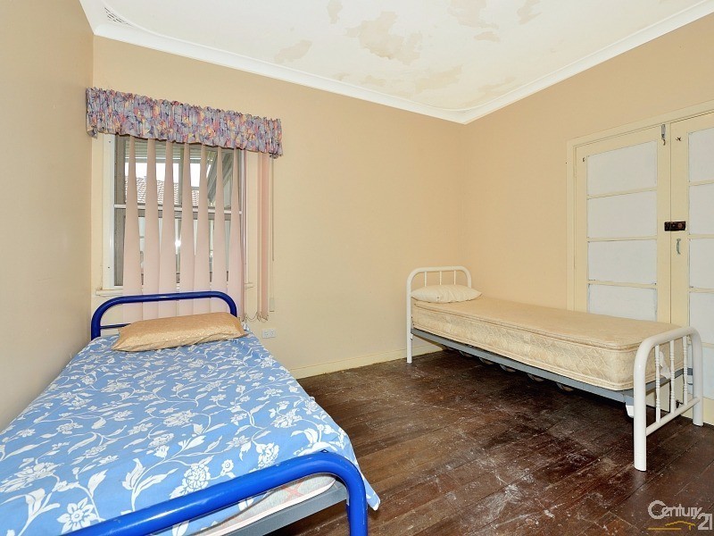 6 Kabbarli Street, Falcon WA 6210