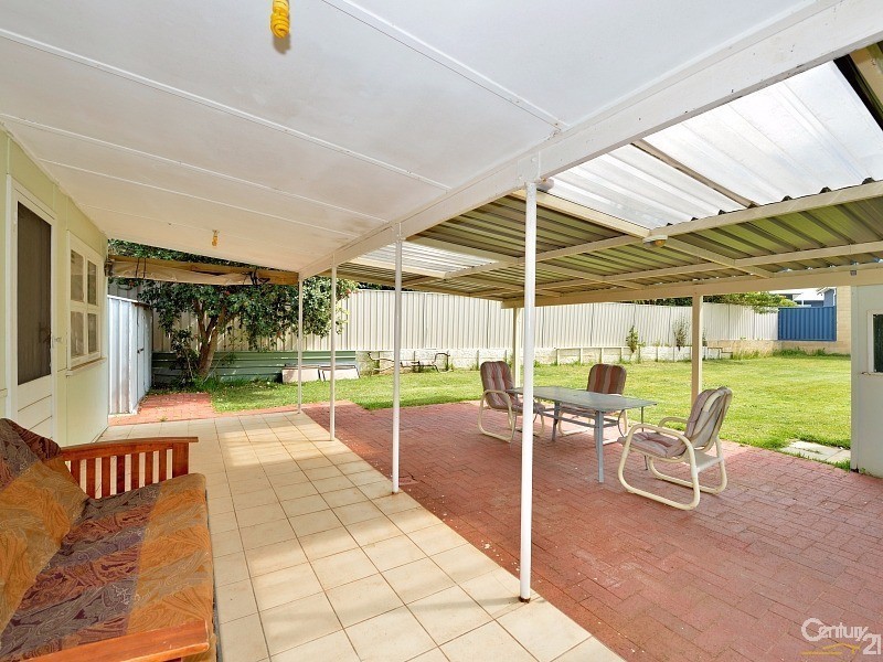 6 Kabbarli Street, Falcon WA 6210