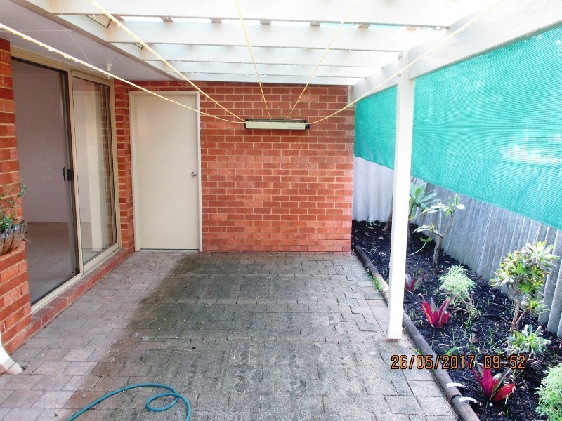 4/18 Henson Street, Mandurah WA 6210